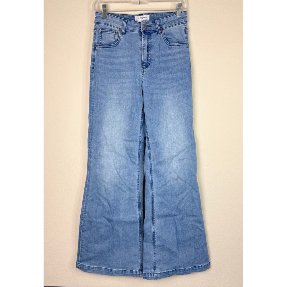 By Together Women's Wide Leg Denim Faded Stretch Jeans Blue Size Small